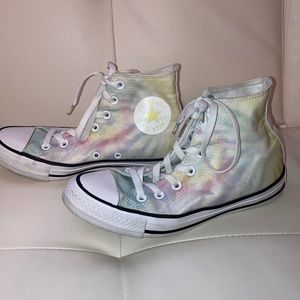 Rainbow Tye-dye Converse all star high tops